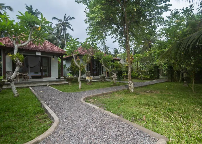 Pensión Parthi Puri 3*